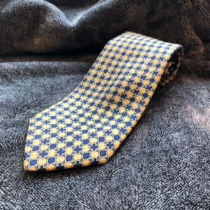 BROOKS BROTHERS 346 Men's 100% Silk Necktie USA Designer Geometric Yellow
